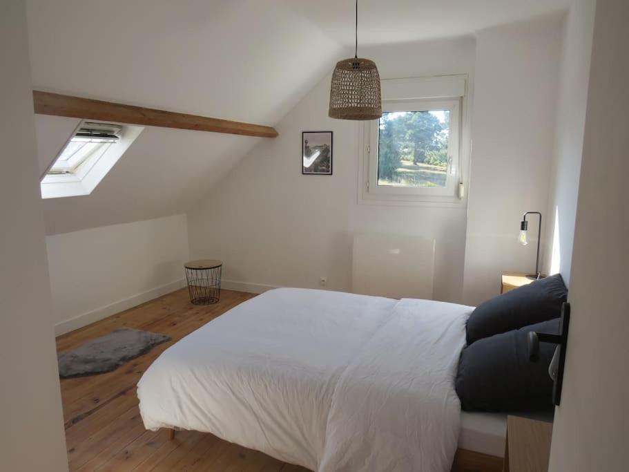 Maison - A Pied * Frehel
